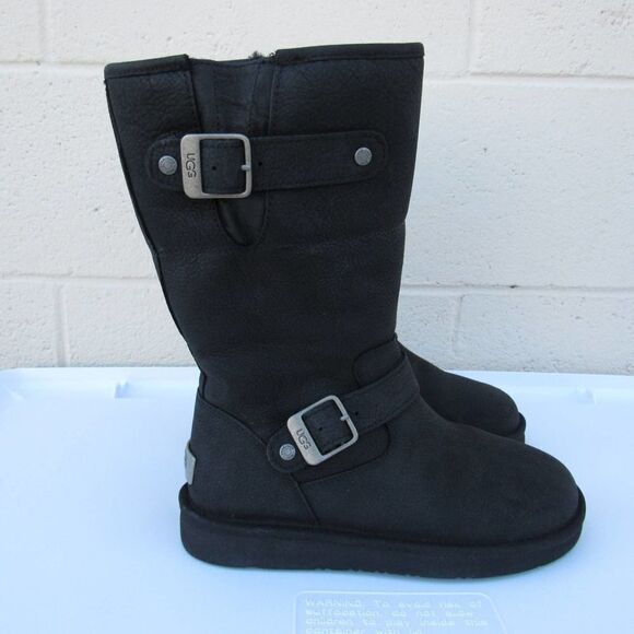 UGG Australia Sutter Women's Boots in Black - Picture 2 of 8